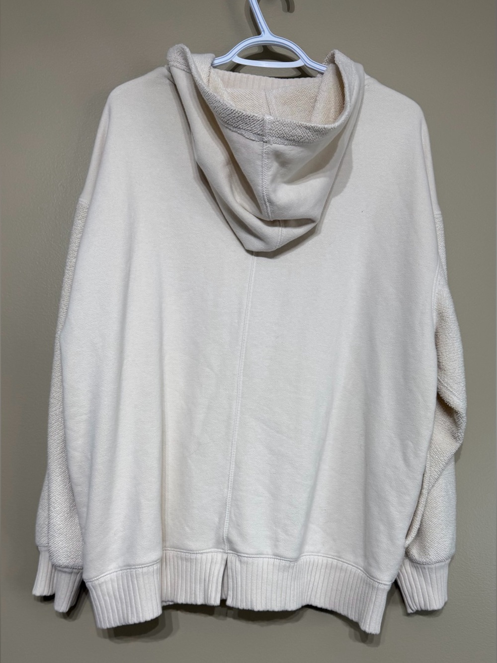 Aerie Très Chic Chenille Oversized Hoodie - Picture 9 of 14